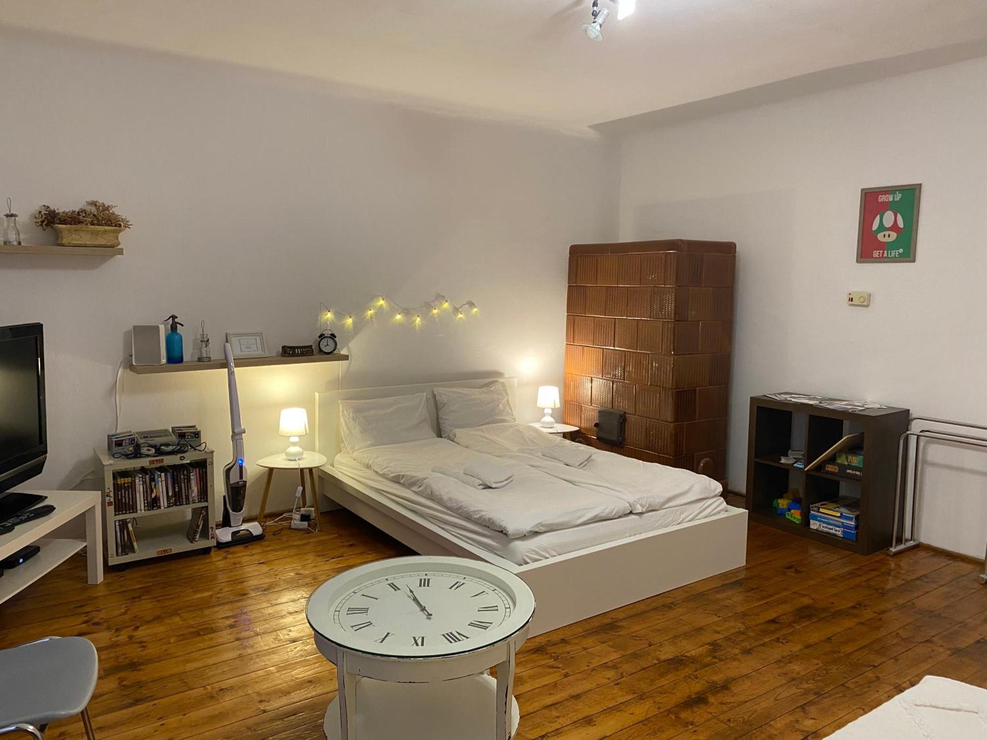 Majolika Haz Apartment Sopron Exterior photo
